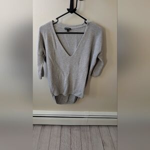 Express Women's pullover casual knit oversized grey sweater. Size small